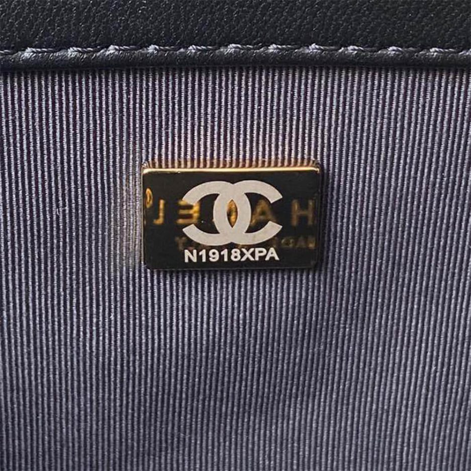 Ch*el baguette bag