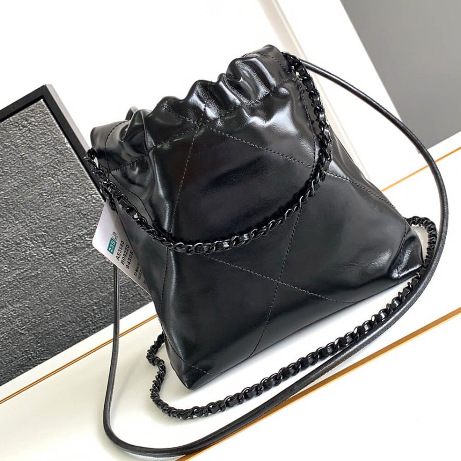 Ch*el 22 mini handbag